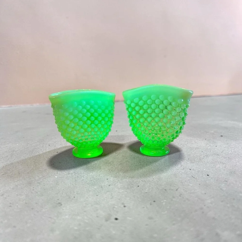 Vintage Pair of Fenton Uranium Opalescent English Hobnail Fan Vases 3.5 001-
